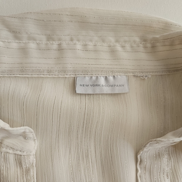 New York & Co. Blouse Womens Blouse Unknown Size Ivory Half Button Collared Top - Picture 2 of 6